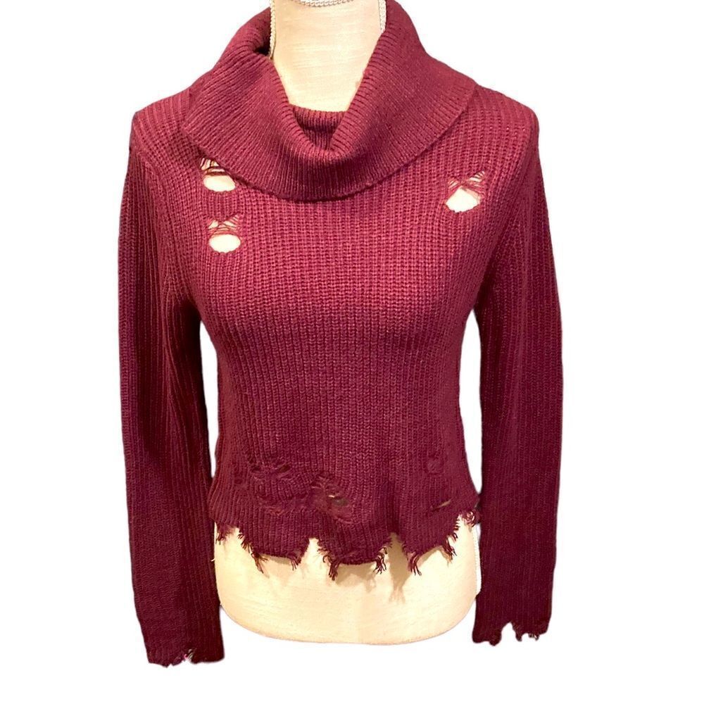 NWT Distressed Cropped Sweater 